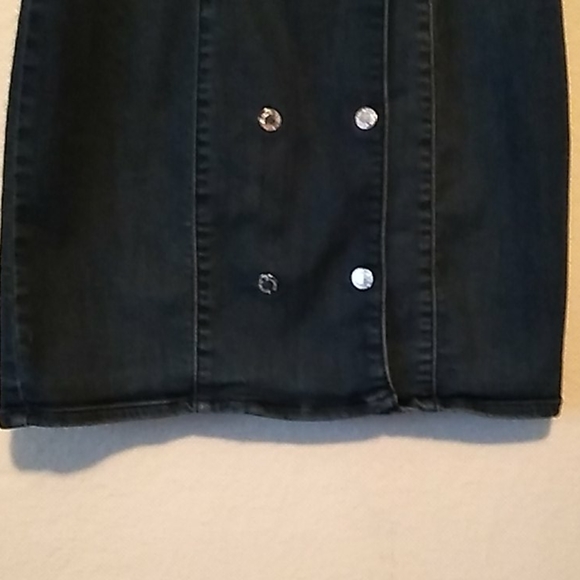 🌟HP🌟GUESS JEAN MINI DRESS - Picture 4 of 12